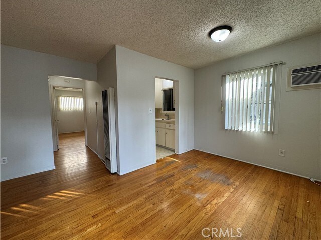 Building Photo - 49 N Craig Ave