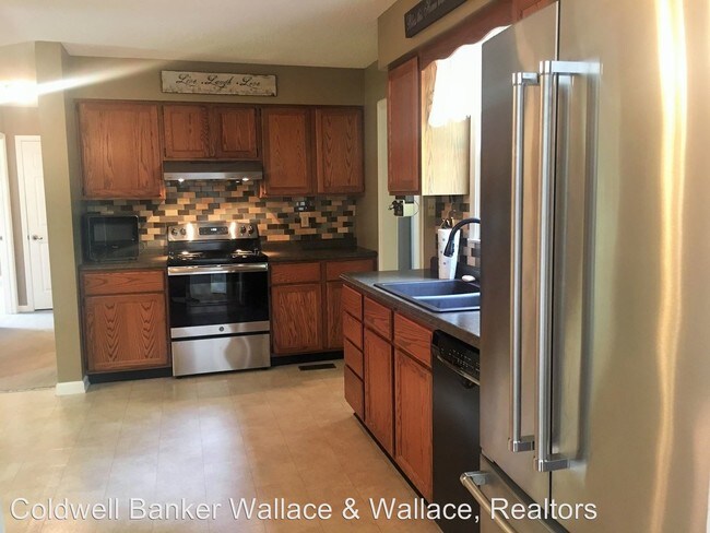 Building Photo - 3 br, 2 bath House - 303 W. Copeland Drive
