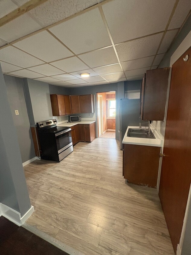 Building Photo - 62 Dalton Ave