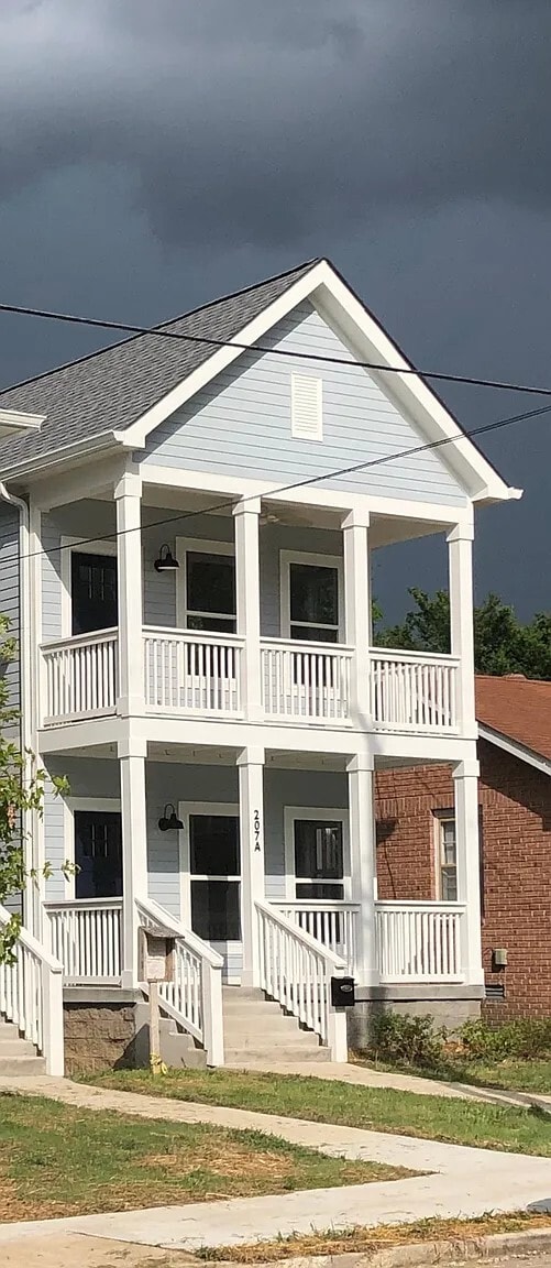 Building Photo - 207A Myrtle St