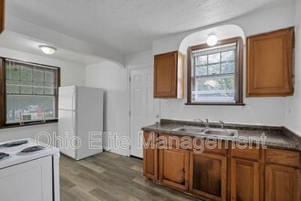 Building Photo - 1753 E Frankfort St