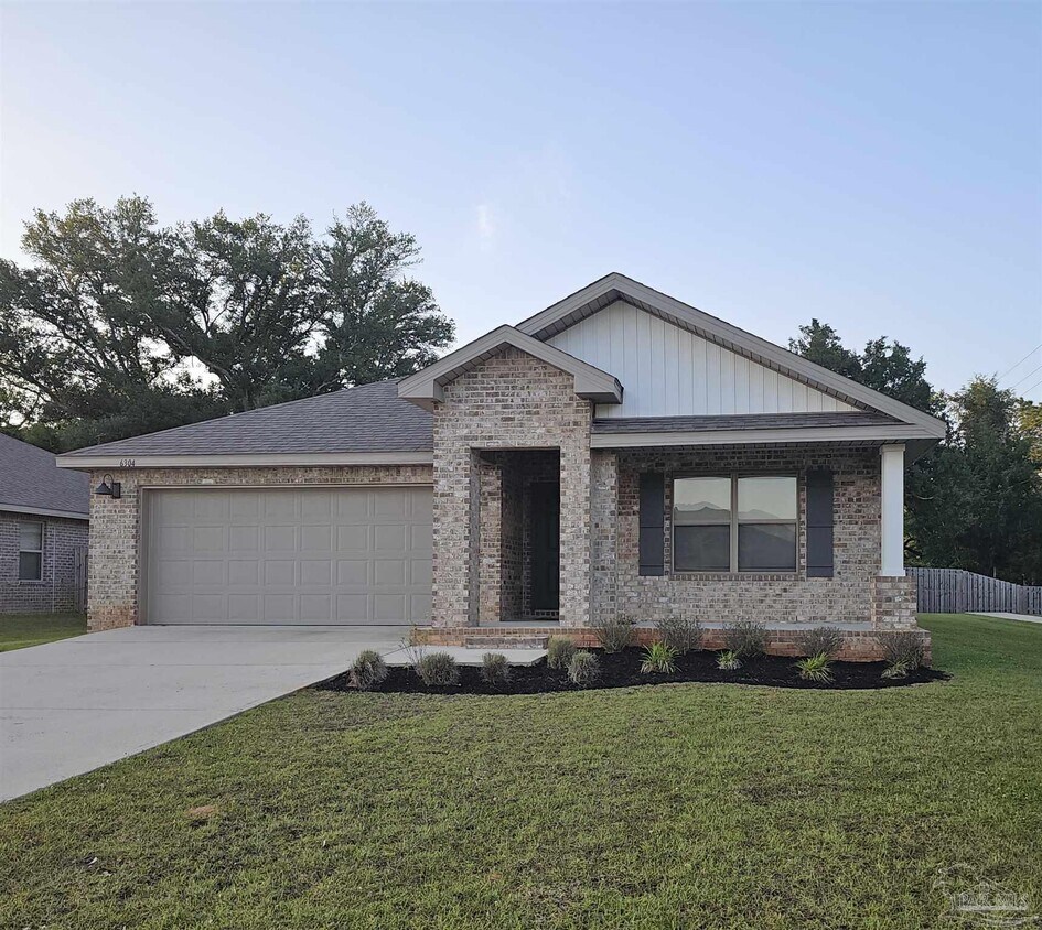 Foto principal - 6304 Burrow Ln