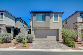 Building Photo - 4160 Elegant Chateau St