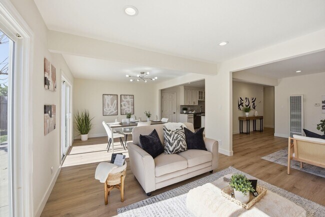 Foto del edificio - 4498 Ladner St