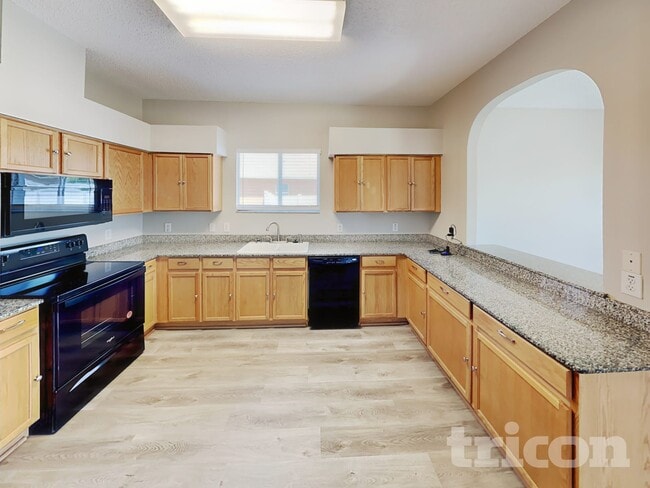 Foto del edificio - 12603 Longcrest Dr