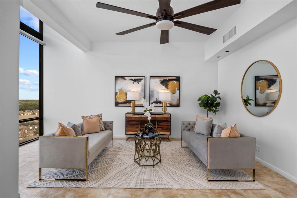 Foto principal - 1111 Bering Dr