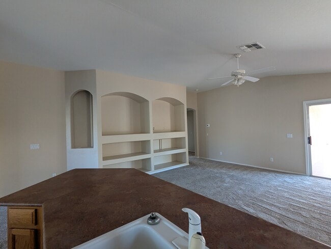 Building Photo - 9287 E Shasta Dr