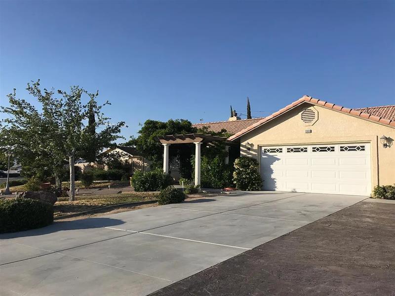 13989 Millbrook Dr, Victorville, CA 92395 House Rental in Victorville