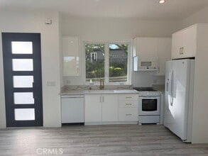 Building Photo - 4724 El Caballero Dr