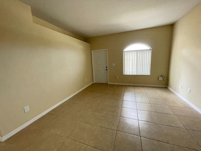 Building Photo - Coming soon!!!!-Tuscany Preserve-1613 Cumin Dr Kissimmee FL 34759
