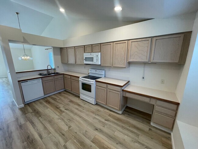 Foto del edificio - 3460 Bexley Dr