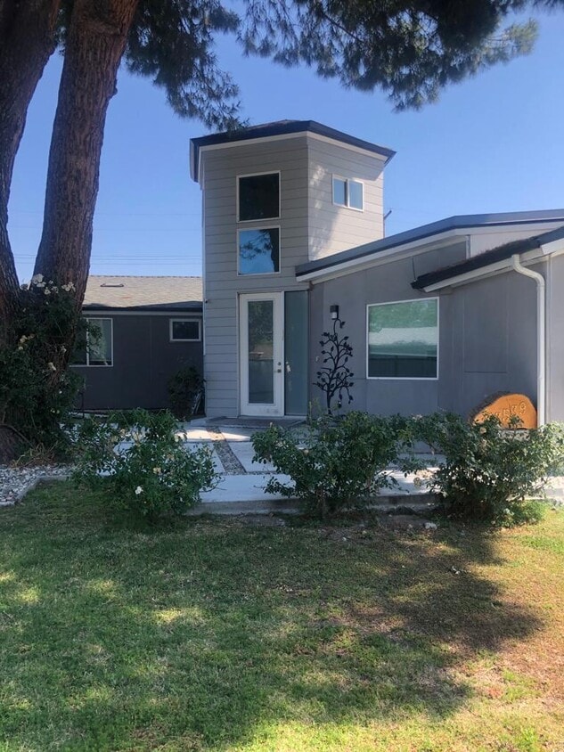 23539 Styles St, Woodland Hills, CA 91367 House Rental in Woodland