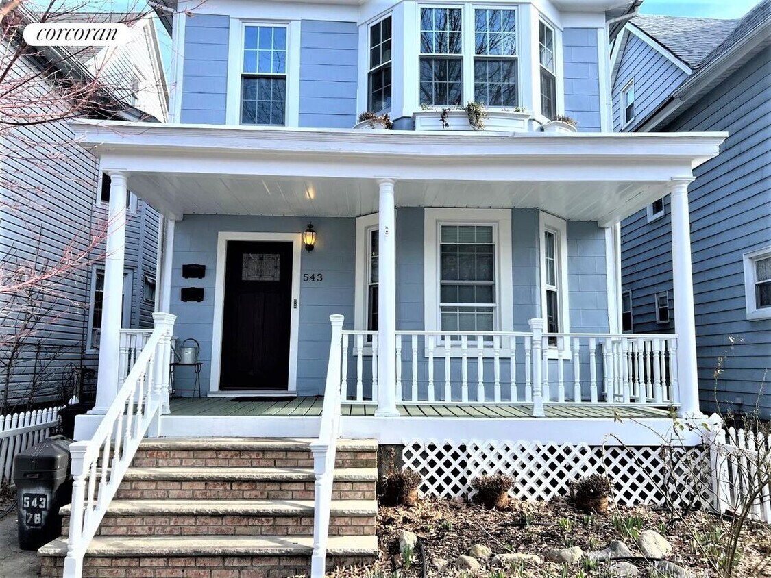 Foto principal - 543 76th St
