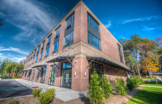 Foto del edificio - Woodcliff Lake Commons Apartments