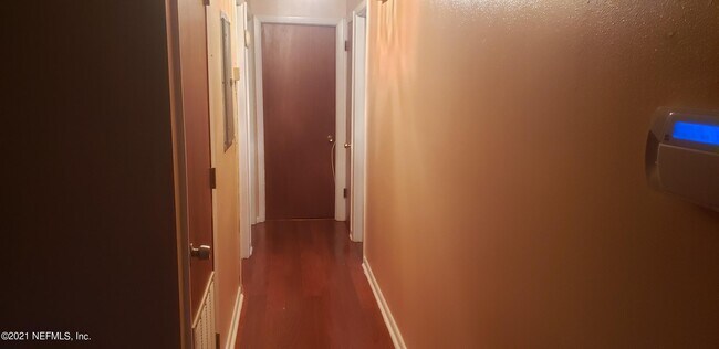 Foto del edificio - 2546 W 28th St