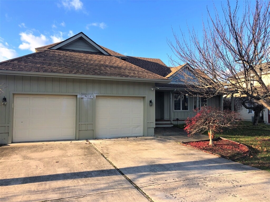18614 Broadfield Dr, Lewes, DE 19958 House Rental in Lewes, DE