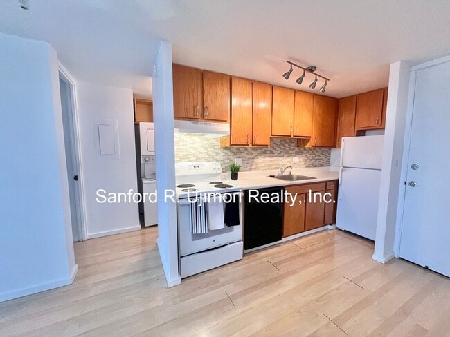 Building Photo - ala1099