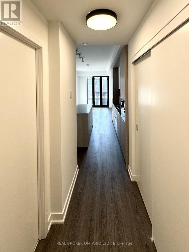 Building Photo - 123 Portland St