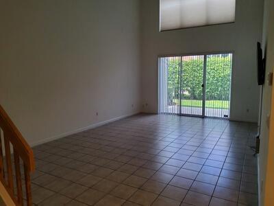 Building Photo - 10413 Lake Vista Cir