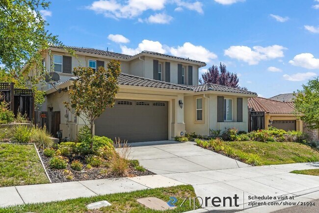 Building Photo - 4 br, 3 bath House - 5307 Salerno Drive, D...