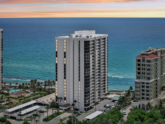 Foto del edificio - 5380 N Ocean Dr