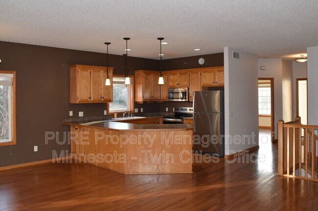 Foto del edificio - 3181 Doneene Ln