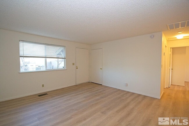 Building Photo - 1325 Carville Dr