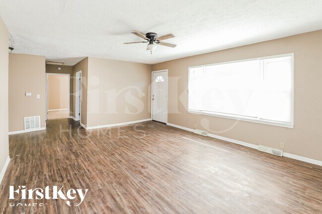 Foto del edificio - 11408 E Scarritt Ave