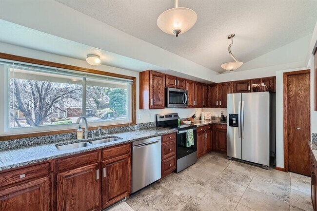 Photo - 1030 Popes Valley Dr House