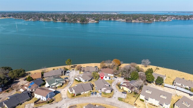 Foto del edificio - 17 April Point Dr N