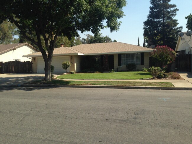 Building Photo - 648 Lehigh Dr