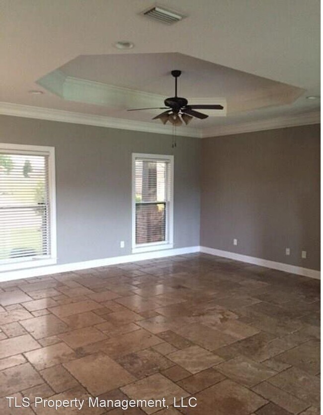 Foto del edificio - 4 br, 2.5 bath House - 137 Madison Avenue 1