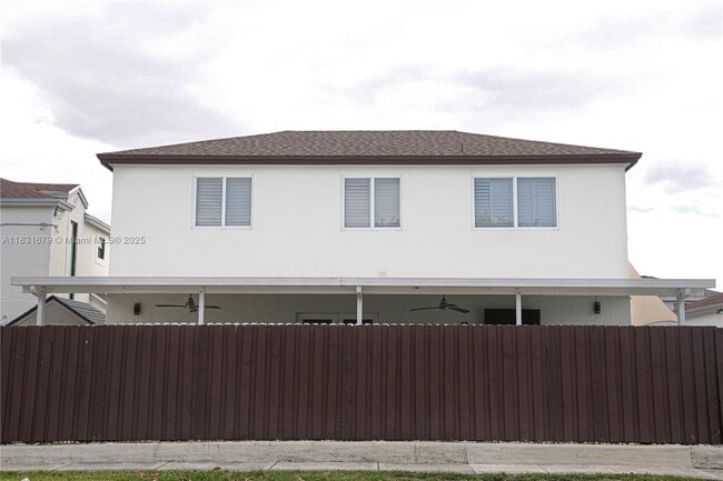 Building Photo - 9035 SW 148th Ct
