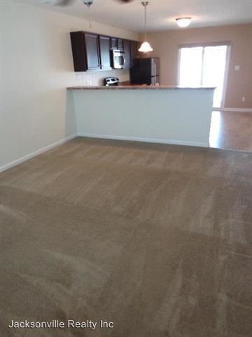 Building Photo - 2 br, 2.5 bath House - 217 Glen Cannon Drive