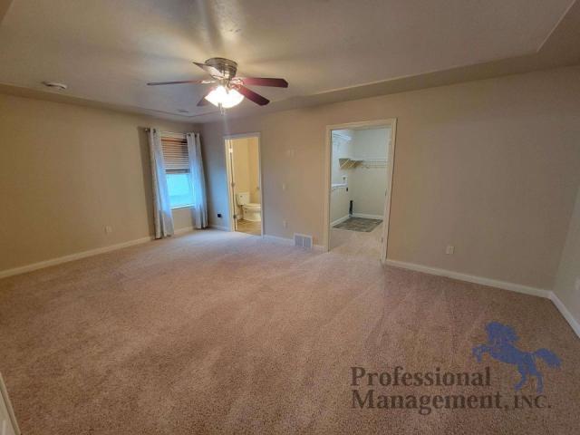 Foto del edificio - 3 bedroom in Billings MT 59105