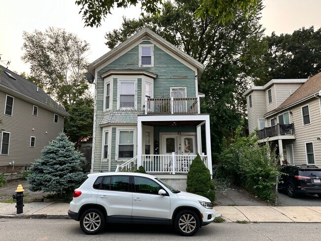 Foto del edificio - 44 Tuttle St