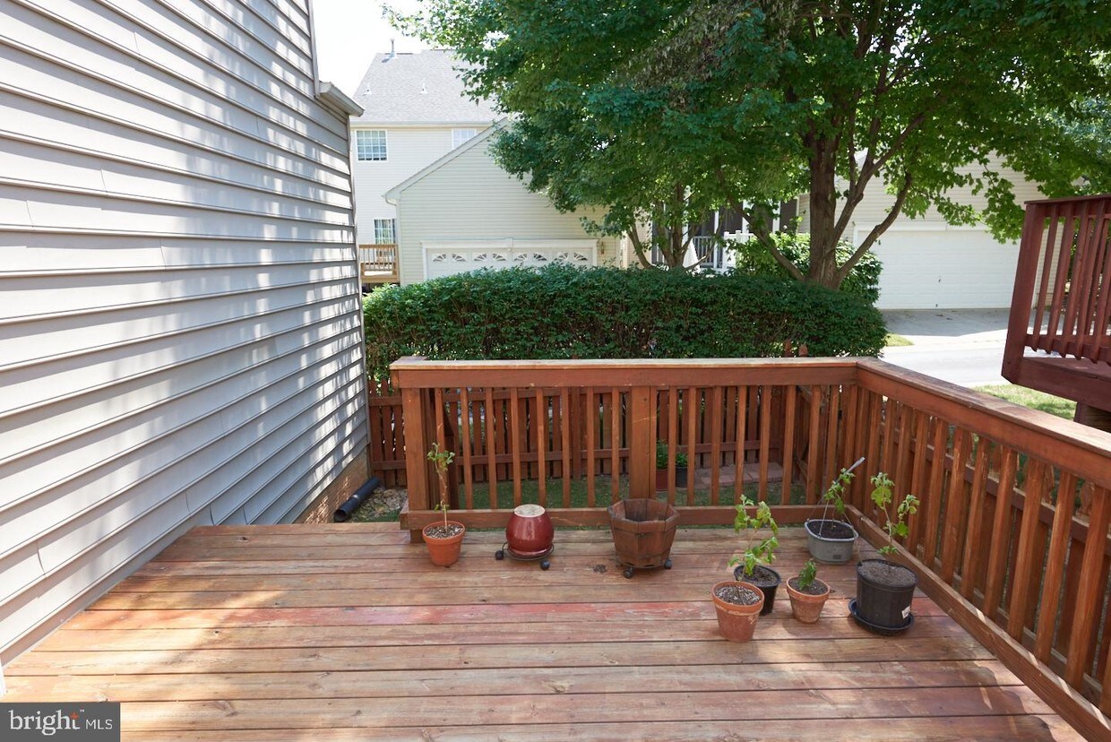 Primary Photo - 13812 Crownsgate Way