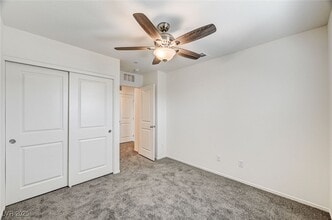 Building Photo - 7379 Raimee Brk St