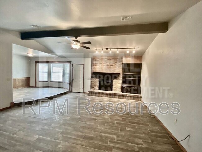Foto del edificio - 6204 NW 30th St