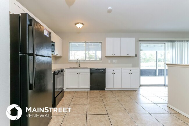 Foto del edificio - 2049 SE Talwood Ln