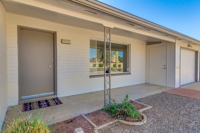 Building Photo - 5333 E Adobe Rd