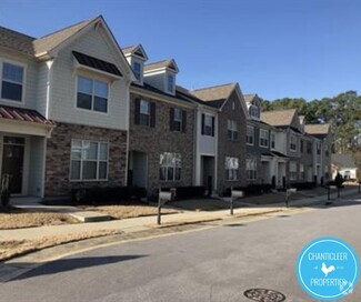 Building Photo - 5830 Crestlawn Ct