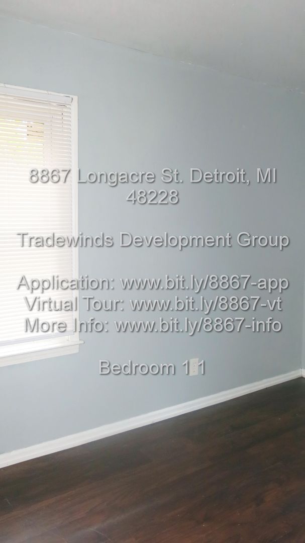 Foto del edificio - 8867 Longacre 3bed/1bath spacious kitchen,...