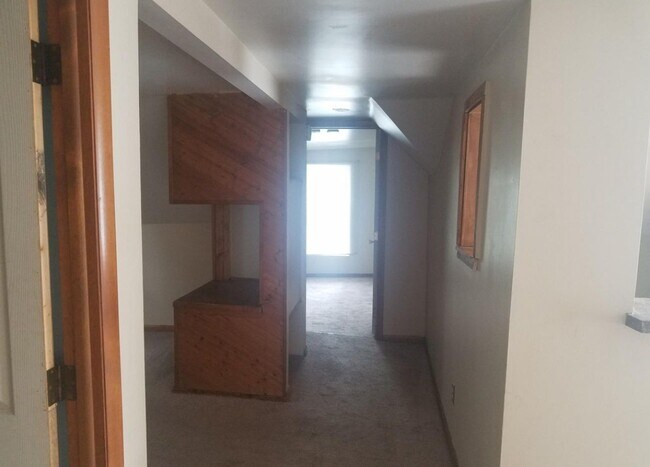 Foto del edificio - 55 Diamond Ave NE