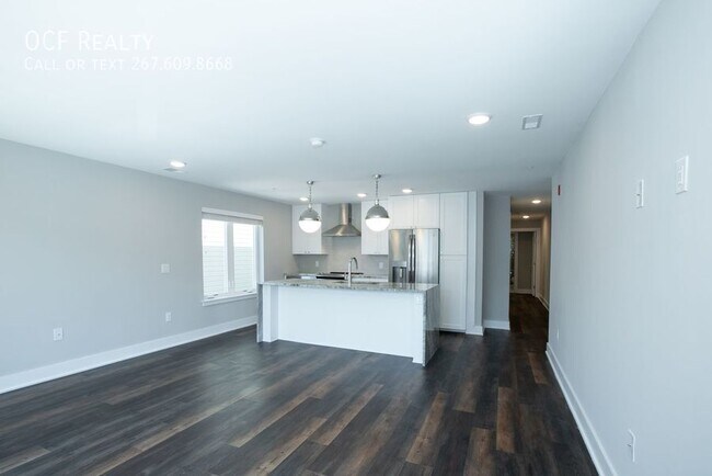 Building Photo - 817 N 20th St