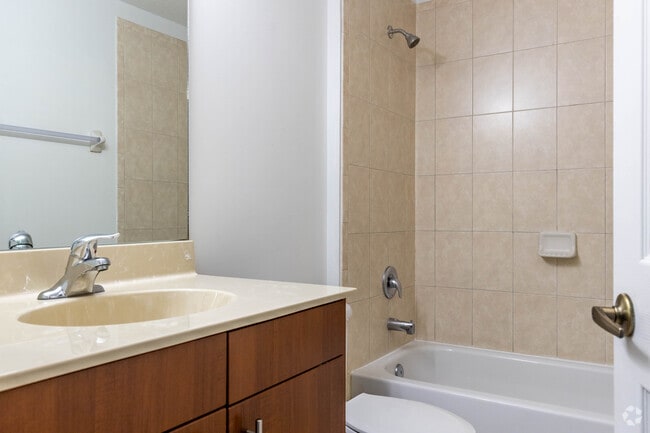 3 BR, 2 1/2 BA - Summer Lake Homes