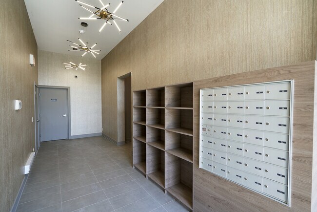 Foto del edificio - 920 E 43rd St