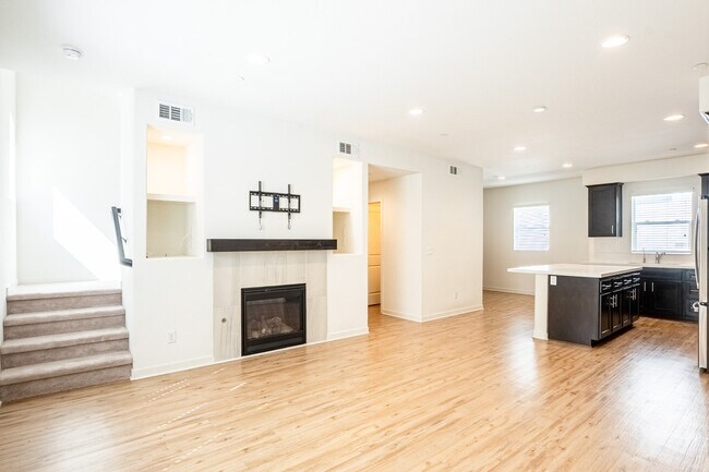 Foto del edificio - 3556 W Savanna St