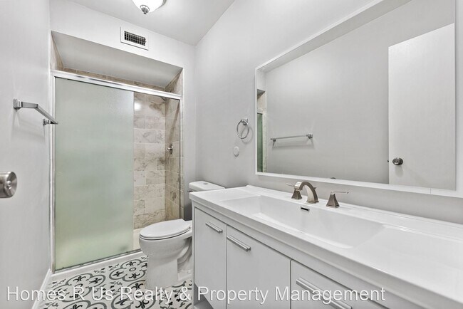 Foto del edificio - 2 br, 1 bath House - 1434 Carol Ct. Unit 3B