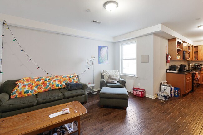 Foto del edificio - 1628 Willington St